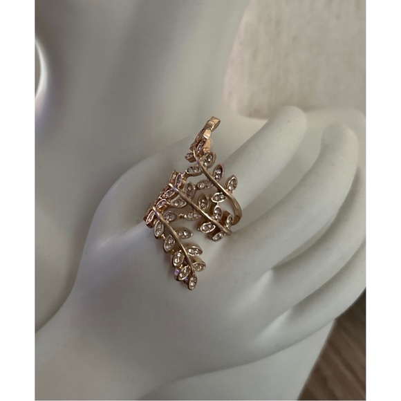 Brand New! Gold Rhinestone Wrap Around Ring - Picture 3 of 10